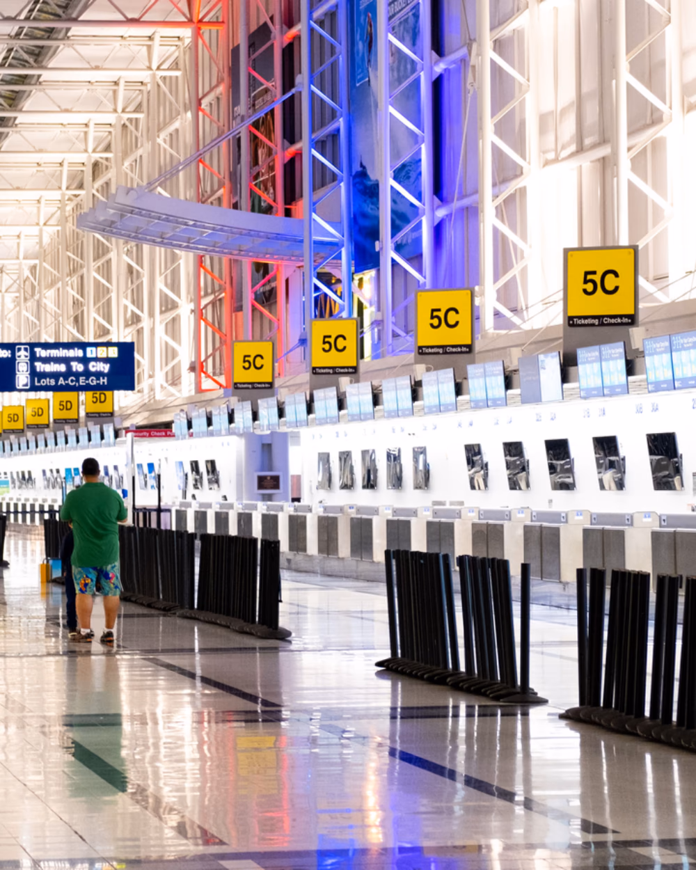 Featured image for Is a 22-Inch Bag Carry-On Size? 22 x 14 x 9 Explained