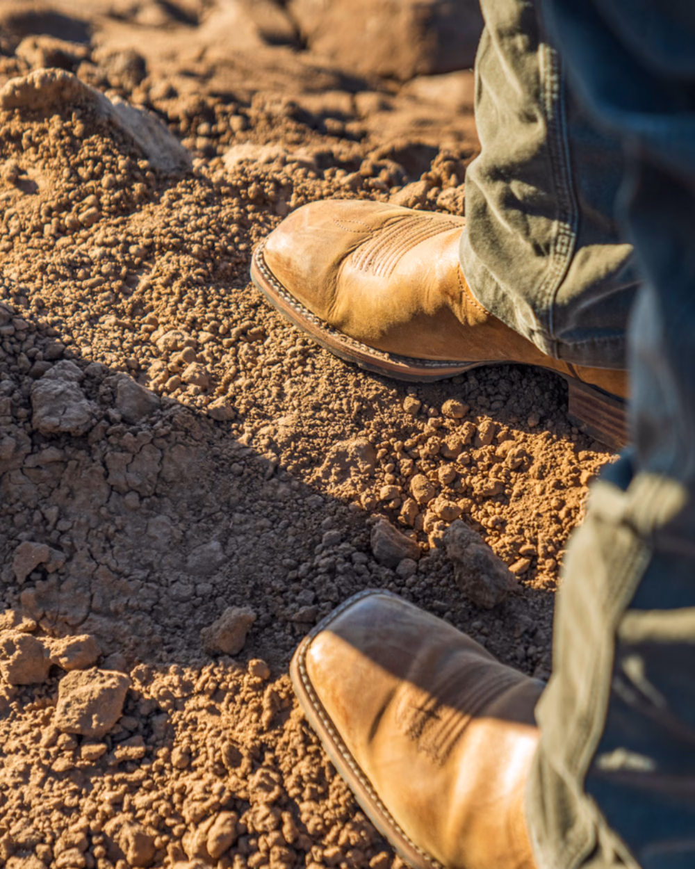 Featured image for Goodyear Welt vs Cemented Shoes: Which Can Be Resoled