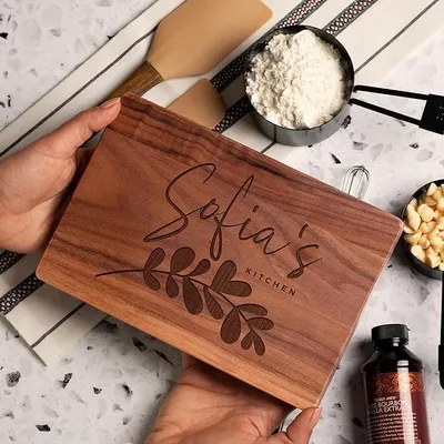 Personalized cutting board
