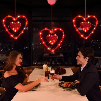 Valentine�s Day Light Decorations